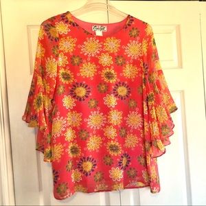 Lady Noiz bell sleeved pink patterned top. Sz M/L